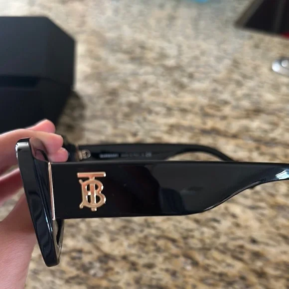 Burberry Black Oversized Sunglasses